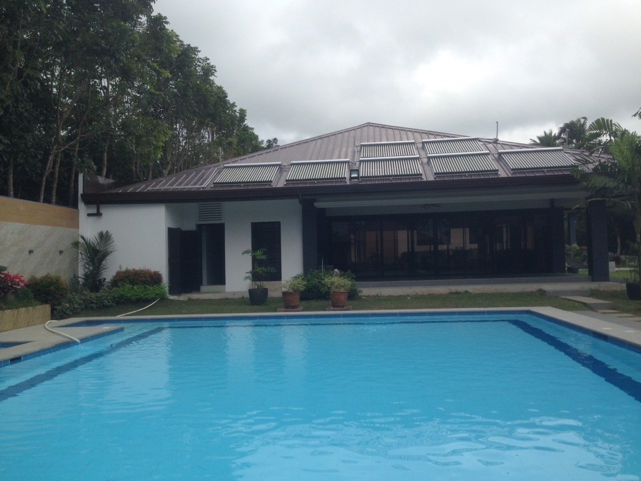 E83BEEC9 257D 46C7 B97E 5298B36FB10B 1